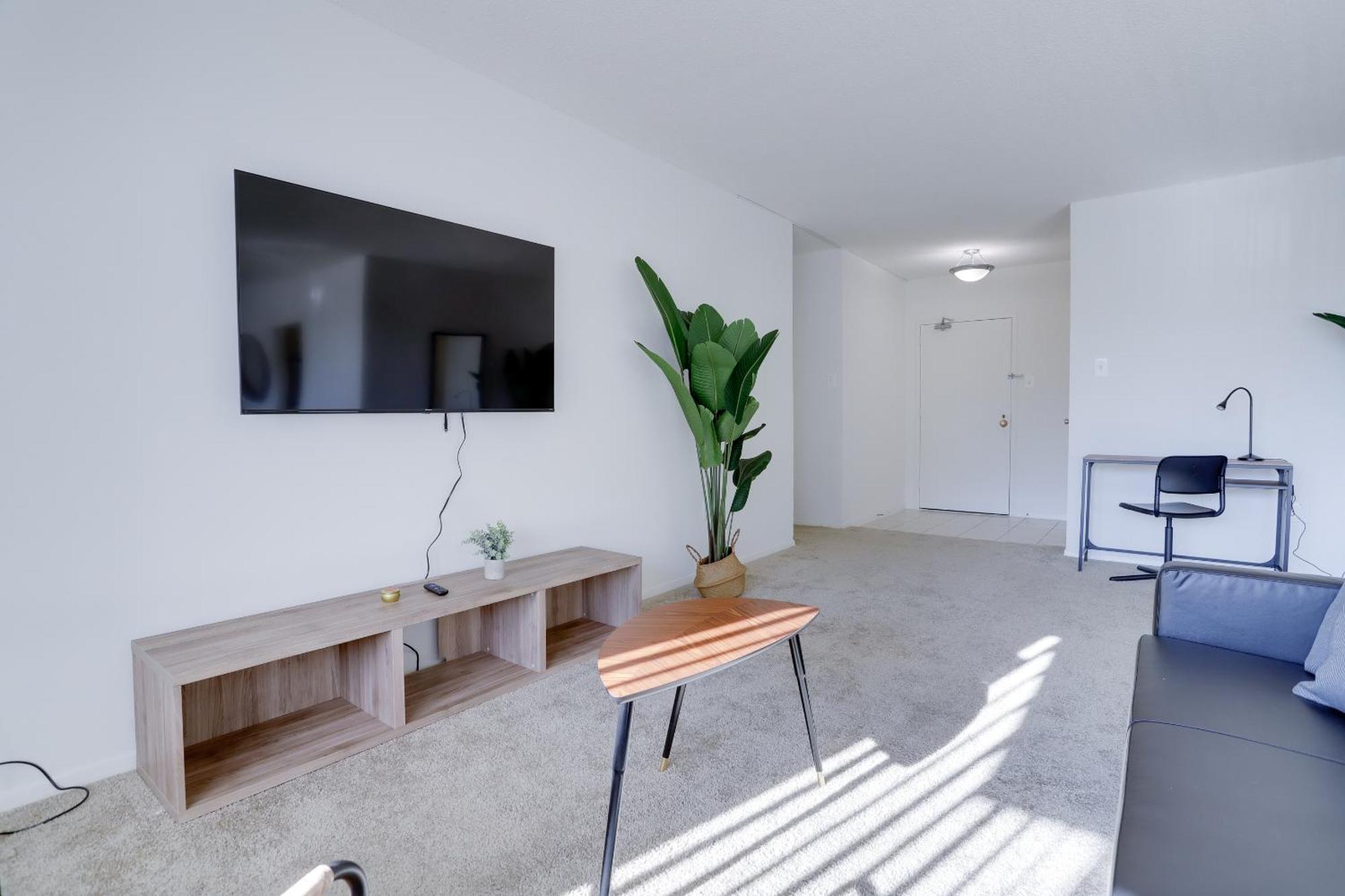 Spacious 2 Bedrooms Apt @Crystal City With Gym อาร์ลิงตัน ภายนอก รูปภาพ