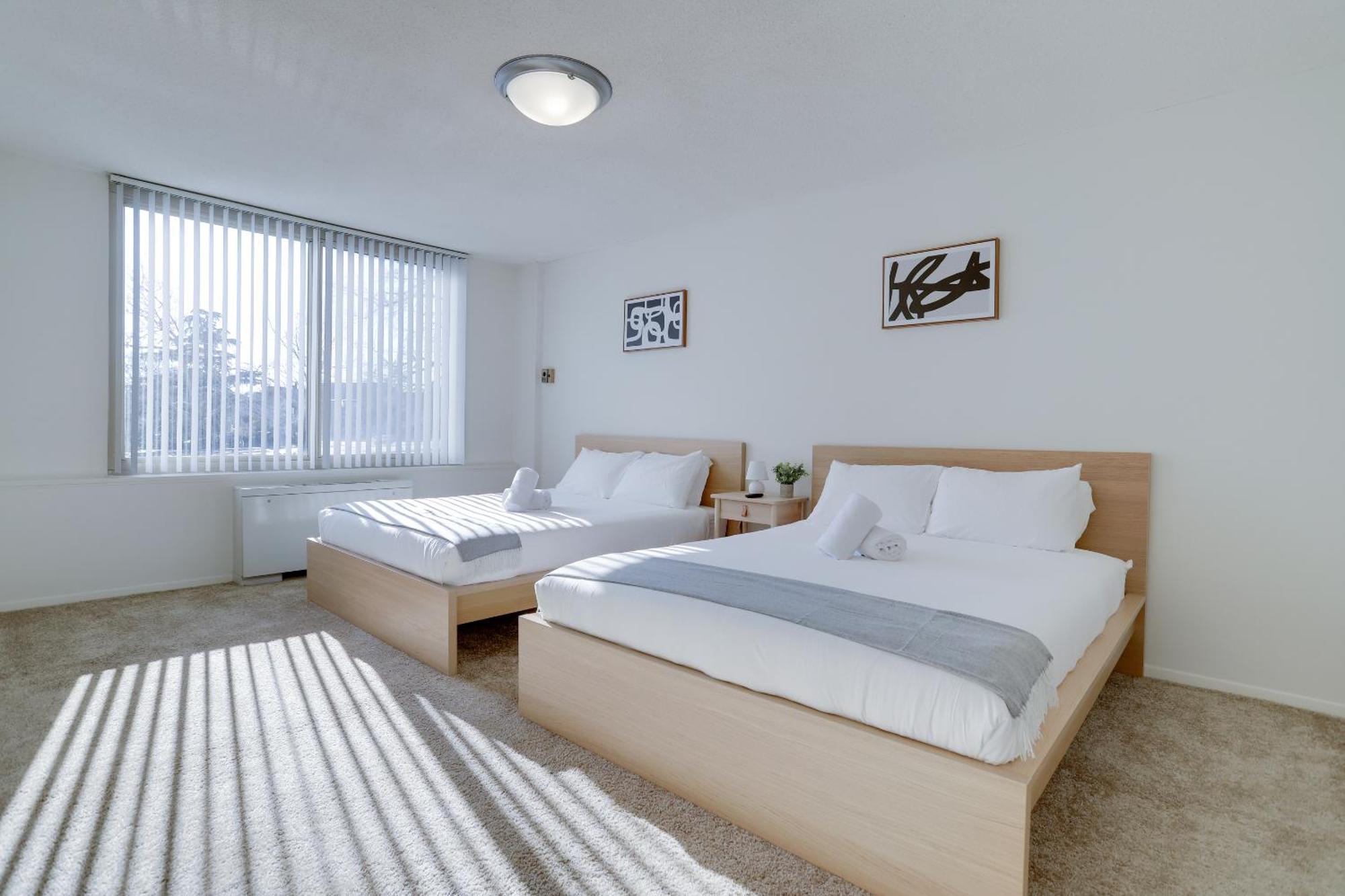 Spacious 2 Bedrooms Apt @Crystal City With Gym อาร์ลิงตัน ภายนอก รูปภาพ