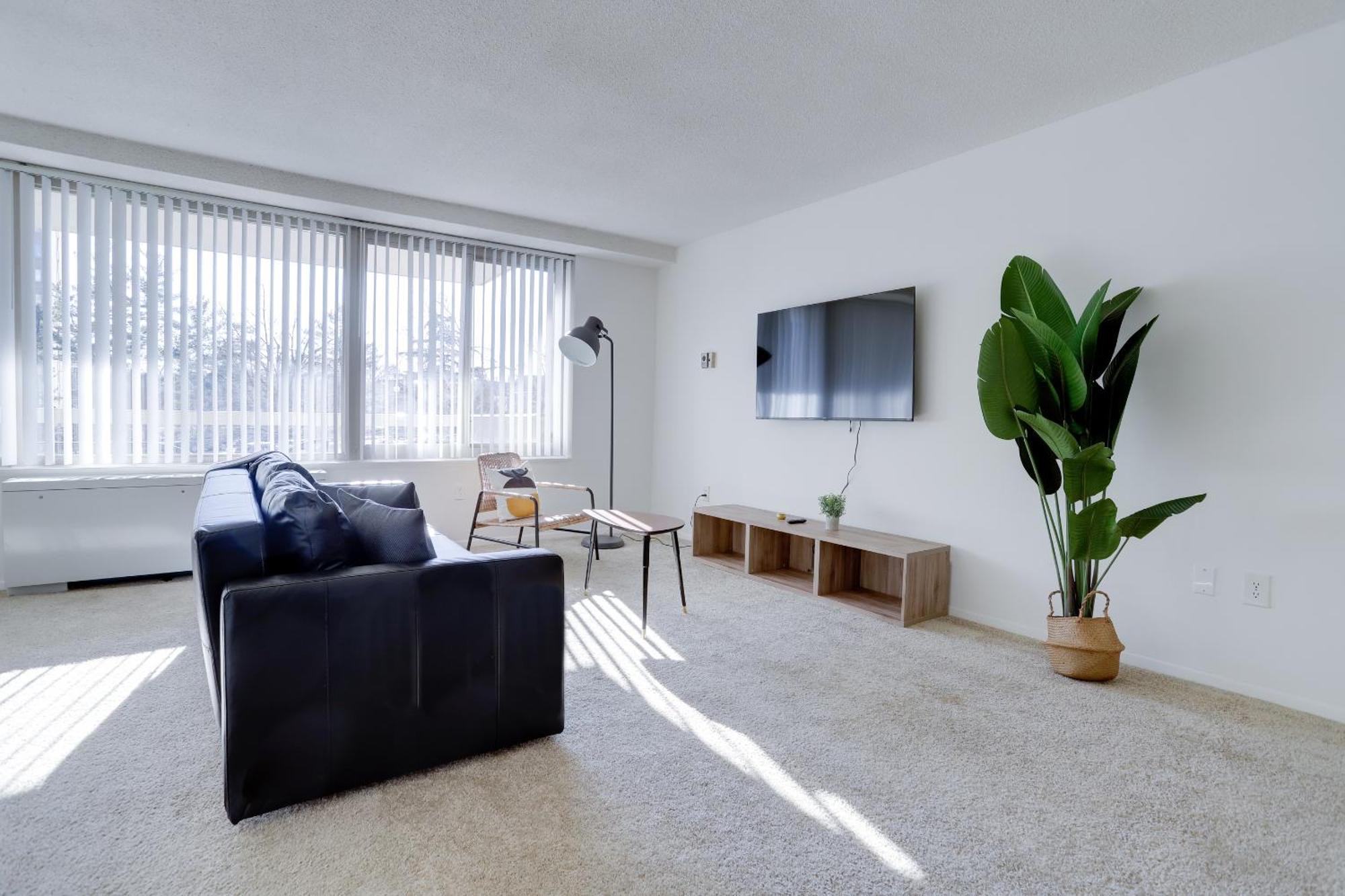 Spacious 2 Bedrooms Apt @Crystal City With Gym อาร์ลิงตัน ภายนอก รูปภาพ
