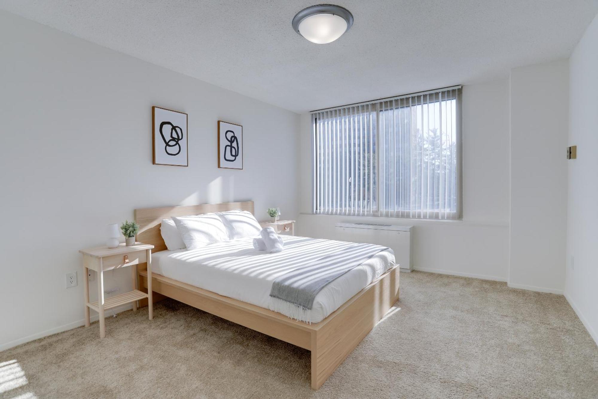 Spacious 2 Bedrooms Apt @Crystal City With Gym อาร์ลิงตัน ภายนอก รูปภาพ