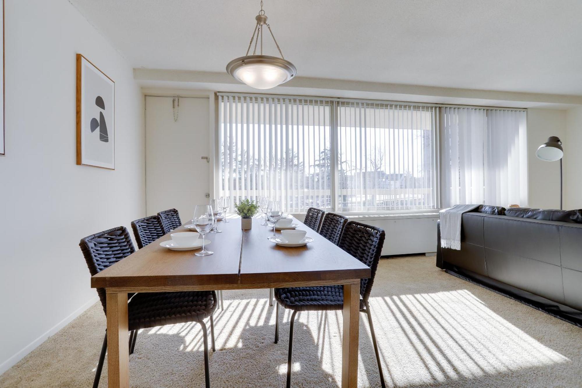 Spacious 2 Bedrooms Apt @Crystal City With Gym อาร์ลิงตัน ภายนอก รูปภาพ